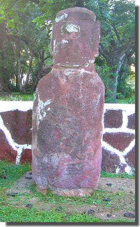 Moai am Marinest�tzpunkt